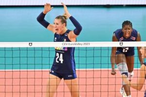 Pallavolo, Europei femminili: Italvolley a vele spiegate, battuta la Francia e semifinale