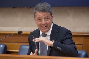 Salario minimo, Renzi “Andrebbe chiuso il Cnel e riaperto il Parlamento”