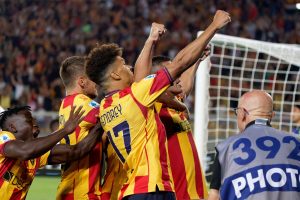 Lecce batte Salernitana 2-0, salentini imbattuti