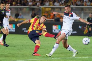 Il Lecce continua a sognare, Oudin stende il Genoa