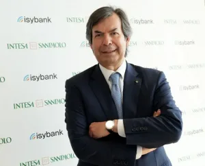 Intesa Sanpaolo, Messina confermato miglior Ceo delle banche europee