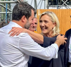 Salvini “Le Pen a Pontida non è un problema per il Governo”