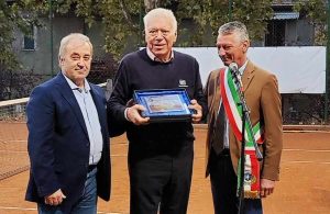 Vasanello, pienone per Nicola Pietrangeli all’intitolazione del campo da tennis ad Eucherio Libriani