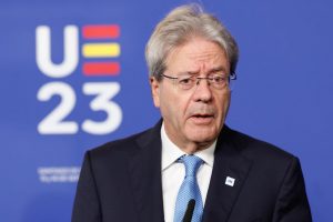 Gentiloni “Ue non può essere unico erbivoro in un mondo di carnivori”