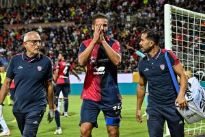 Rimonta Cagliari, 4-3 al Frosinone con super Pavoletti