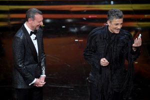 Sanremo, Fiorello “Sul palco solo della finale per portare via Ama”