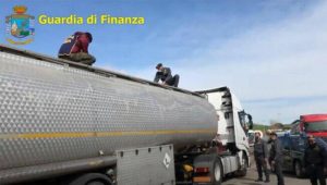 PetrolMafie Spa: sequestro per un miliardo di euro e 71 misure cautelari tra Lazio, Campania e Calabria