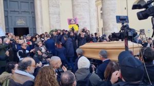 Sandra Milo, l’ultimo saluto nella Chiesa degli Artisti