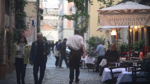 Boom di spesa dei turisti stranieri in bar e ristoranti