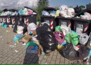 Decoro urbano e abbandono dei rifiuti: a Viterbo aumentano del 32% le sanzioni elevate agli incivili