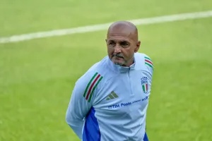 Spalletti fiducioso “Mi aspetto un’Italia più sciolta”