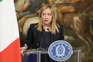 Meloni “Dal G7 impegni concreti, orgogliosa dell’Italia”