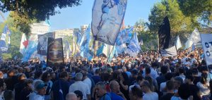 Piazza Lazio, l’alba del giorno dopo: contestazione a Lotito, 10000 e sentimento