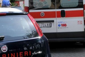 Giallo a Fondi, trova il fratello morto in bagno: ipotesi omicidio