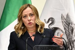 Meloni “L’Europa deve fare meno e meglio”