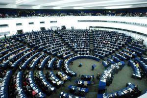 Il nuovo Parlamento europeo conferma il sostegno all’Ucraina