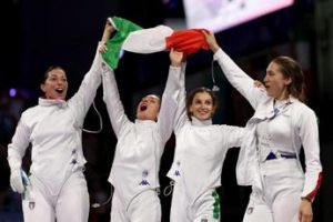 Parigi 2024, notte azzurra infinita: spada femminile nell’Olimpo, oro a casa loro