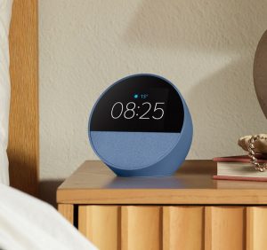 Amazon lancia sul mercato la sveglia intelligente Echo Spot