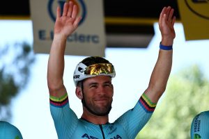Cavendish vince 5ª tappa al Tour e fa 35, superato Merckx