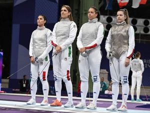 Italia argento nel fioretto donne a squadre