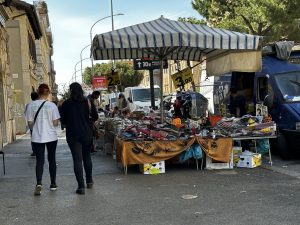 Terracina – Chiede elemosina con fare molesto, denunciato 53enne di Casoria