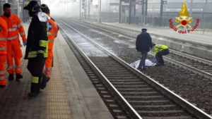 Tivoli, tragedia all’alba: treno travolge e uccide persona sui binari