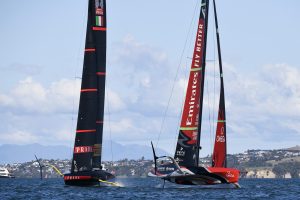 Luna Rossa, la finalissima della Vuitton Cup: sabato si riparte dall’uno a uno