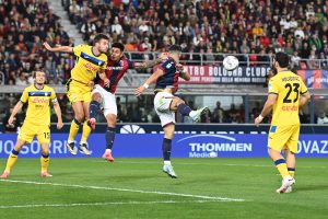 Samardzic risponde a Castro al 90°, Bologna-Atalanta 1-1