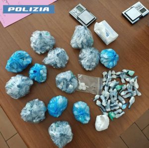 Roma – Duro colpo allo spaccio di droga nella capitale, 7 persone arrestate