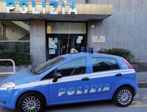 Roma – Rapinano farmacia in piazza Certaldo, arrestati