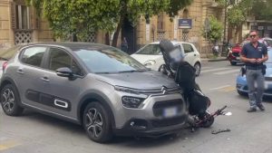 Motociclista ferito a Palermo, sbalzato da moto per alcuni metri