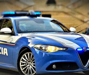 Roma – Raggirano coppia di anziani, due arresti