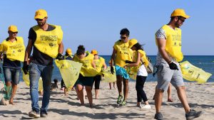 “RipuliAmo la spiaggia”, torna a Tarquinia la domenica ecologica alle Saline