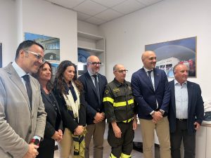 Viterbo – L’on. Rotelli (FdI) e il sottosegretario Prisco in visita alla caserma dei Vigili del Fuoco