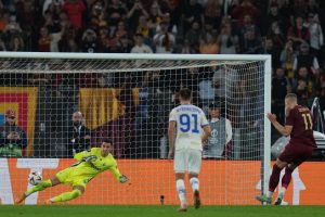 AS Roma, almeno i primi tre punti europei: basta Dovbyk, 1-0 alla Dinamo Kiev