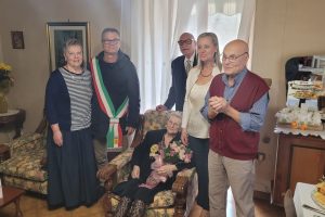 Carbognano – Giulia Caproli festeggia 100 anni