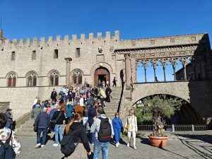 Viterbo – Cioccotuscia, Festival della Cultura e bel tempo: pienone per il centro storico nel weekend (FOTO)