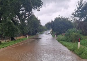 Bolsena – Strade allagate e frane, il grande impegno della Protezione Civile dopo il nubifragio (FOTO)