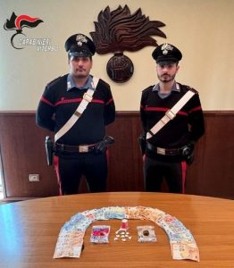 Viterbo, 20enne tunisino spaccia coca in monopattino: arrestato