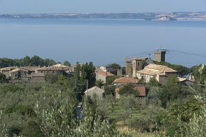 Bolsena festeggia San Martino, un tuffo nelle tradizioni tra enogastronomia, artigianato e musica