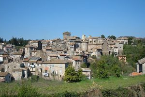 Ladri in azione nella notte di Halloween, tentativi di rapina in villa tra Carbognano, Caprarola, Ronciglione e Sutri