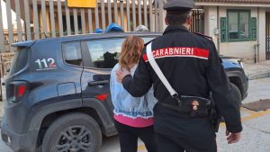 Straniero accusato di violenza sessuale aggravata su 14enne, scatta la misura cautelare