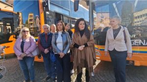 Viterbo – Presentati i 4 nuovi autobus Francigena, Frontini: “In funziona già da oggi”