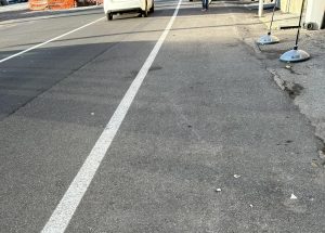 Viterbo – Striscia continua su Viale Baracca dopo i lavori, piovono ancora critiche