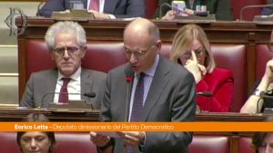 Il commiato di Letta dalla Camera “No alla polarizzazione estrema”