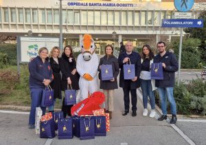 Latina, sport solidale: doni ai piccoli pazienti del Goretti