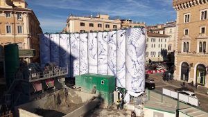 Webuild, svelata a piazza Venezia la prima opera di “Murales”