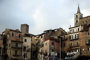 Fabrica di Roma – Allarme legionella, il Comune: “Alcuni valori non perfettamente conformi”