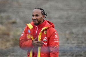 Ferrari, momenti di gloria: debutta Hamilton, delirio a Fiorano