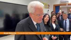 Mattarella visita una scuola di Palermo “C’è molto di buono in Italia”